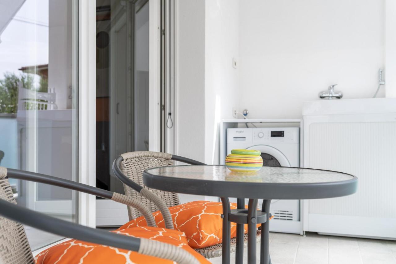 Louxory Accomodation Cagliari Apartamento Exterior foto