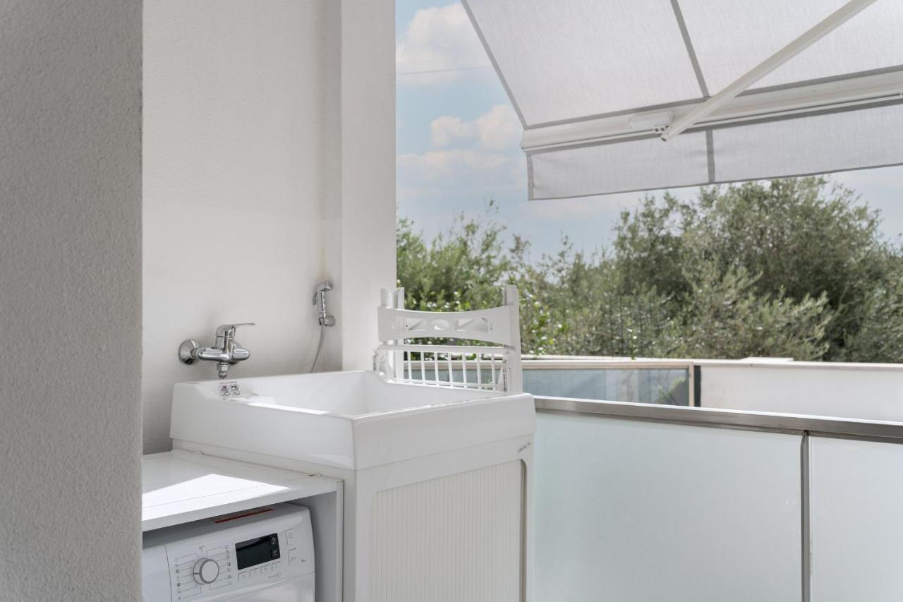 Louxory Accomodation Cagliari Apartamento Exterior foto