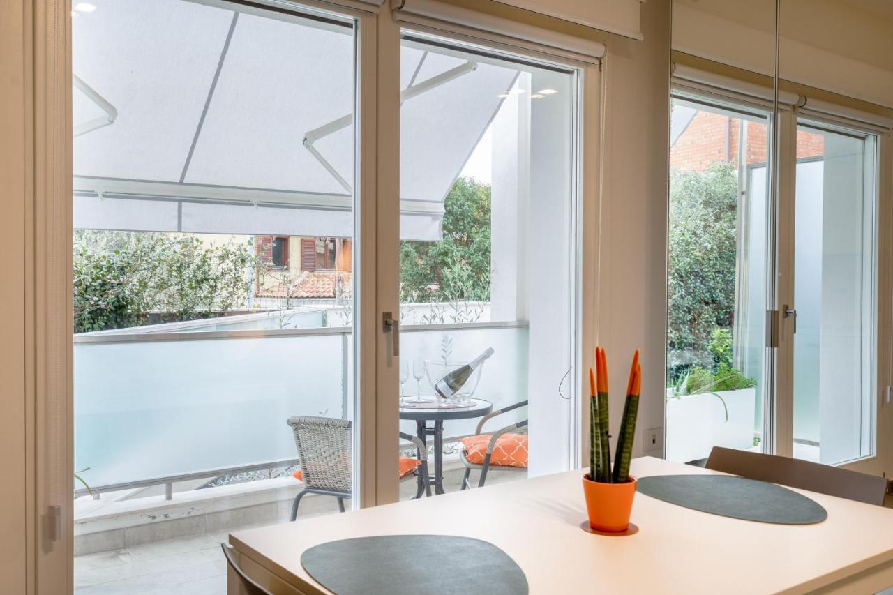 Louxory Accomodation Cagliari Apartamento Exterior foto